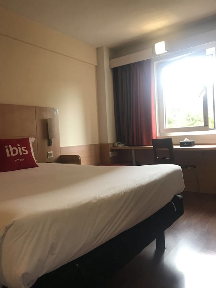 Фото Ibis Chengdu Yongfeng Hotel