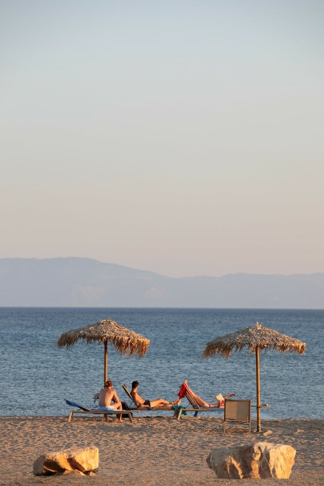 Фото Finikas Hotel