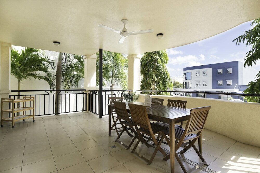 Фото Cairns City Apartments