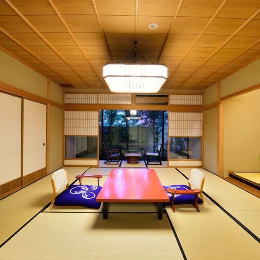 Фото Kinjohro Kanazawa