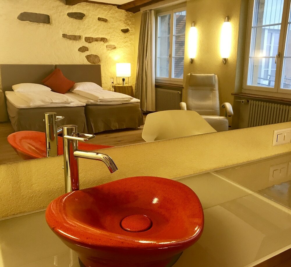 Фото Murtenhof & Krone