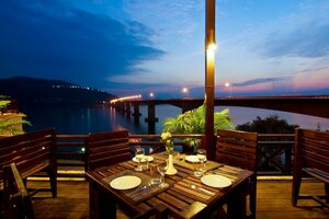 Гостиница Champasak Grand Hotel