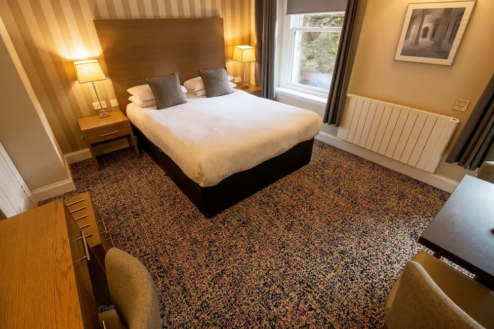 Фото Embassy Apartments