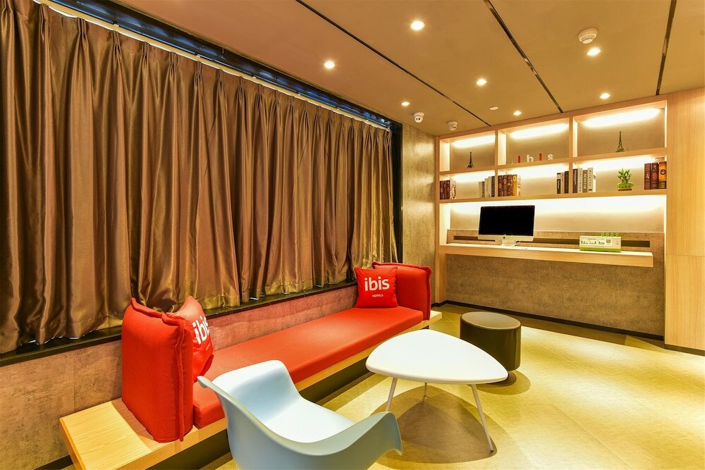 Фото Ibis Guilin Railway Station hotel