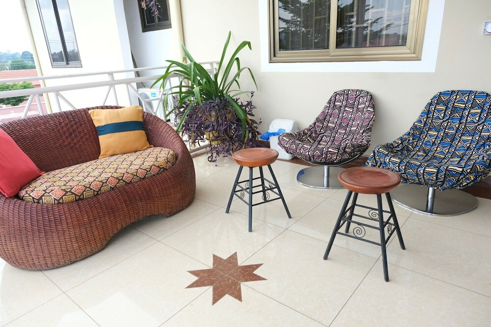 Фото Asantewaa Premier