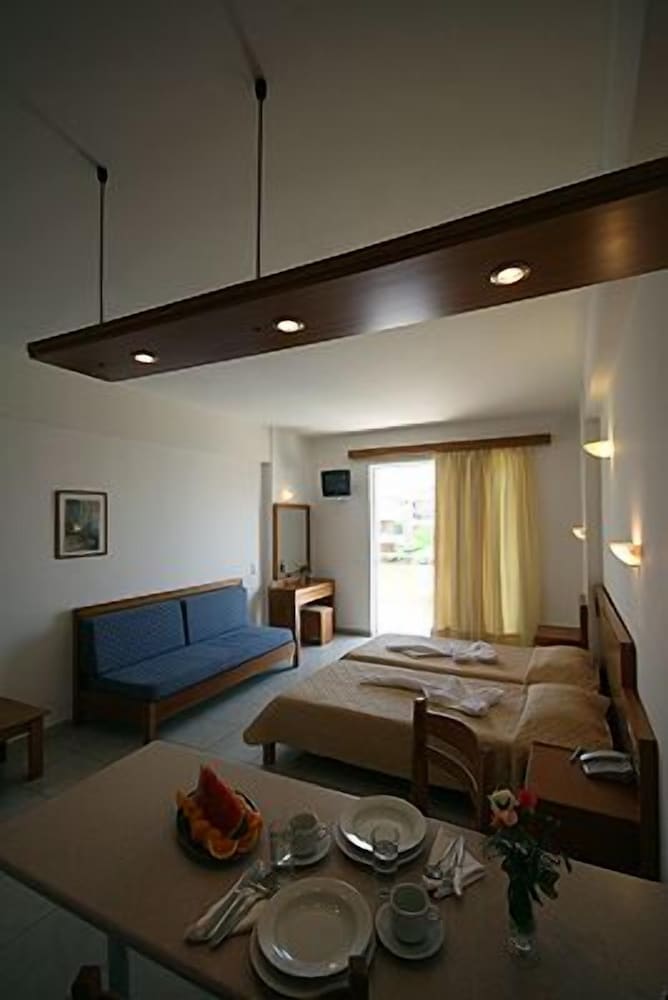 Фото Castro Beach Hotel