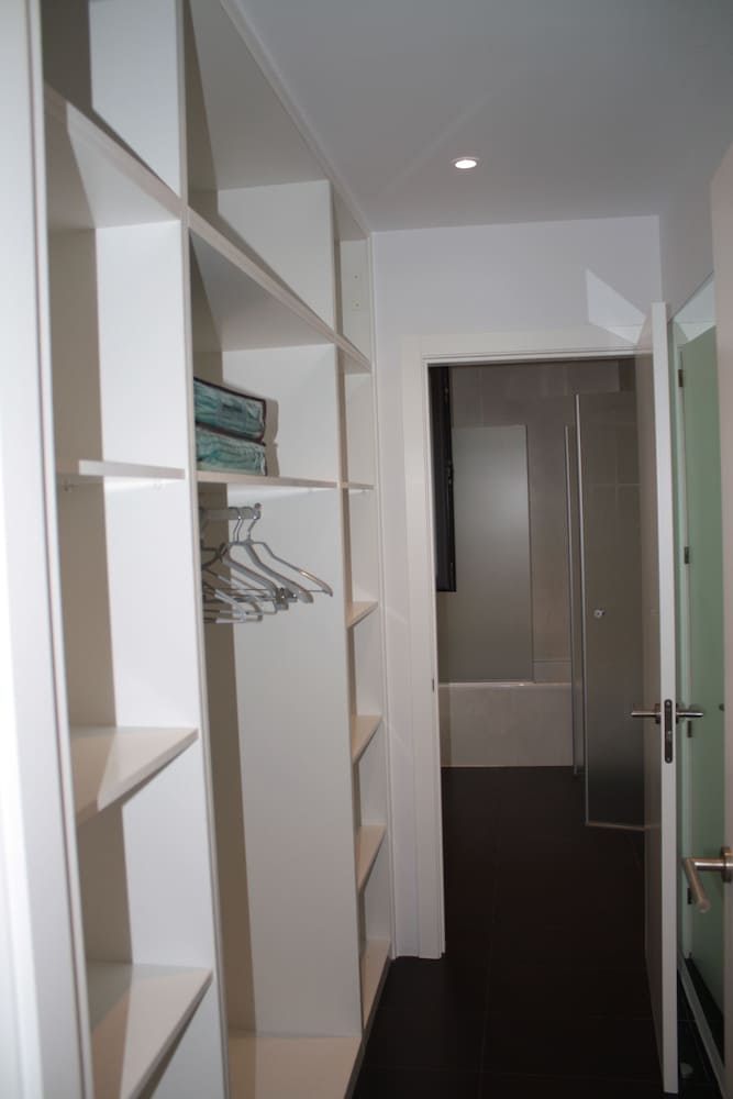 Фото Hostal Tres Campanas