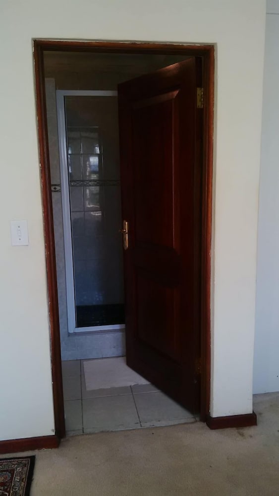 Фото Noraclox Inn