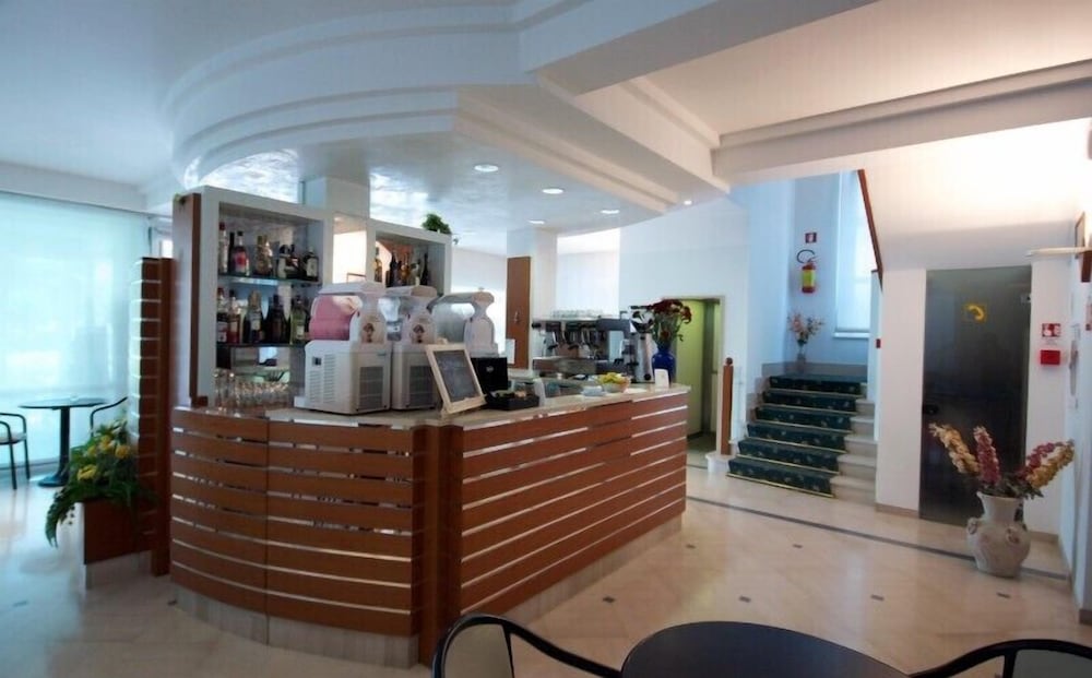 Фото Hotel Massimo