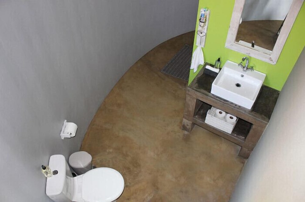 Фото Swell Eco Lodge