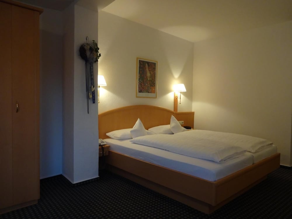 Фото Hotel Bürgerbräu