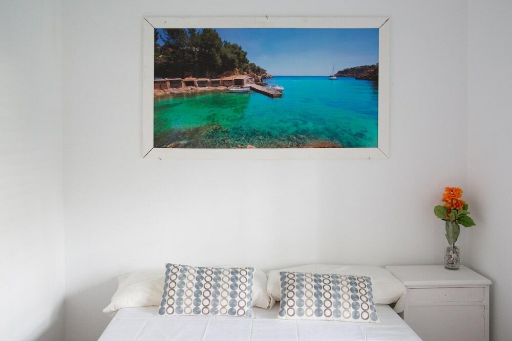 Фото Guest House Ibiza - Hostel