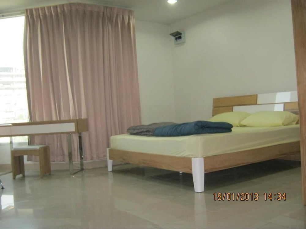 Фото Tongtip Place