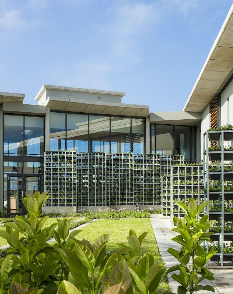 Фото Royal St. Andrews Hotel, Conference Centre & SPA