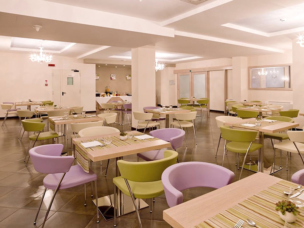 Фото Hotel Castagneto