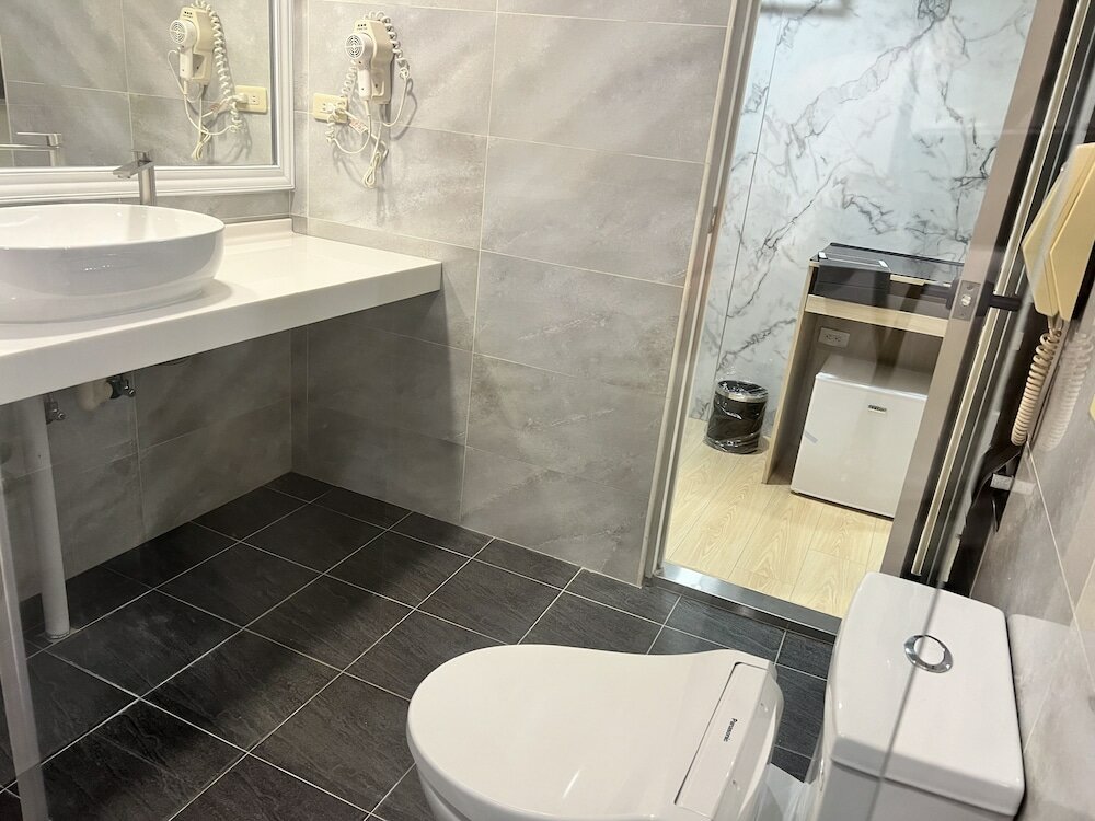 Фото Etung Hotel