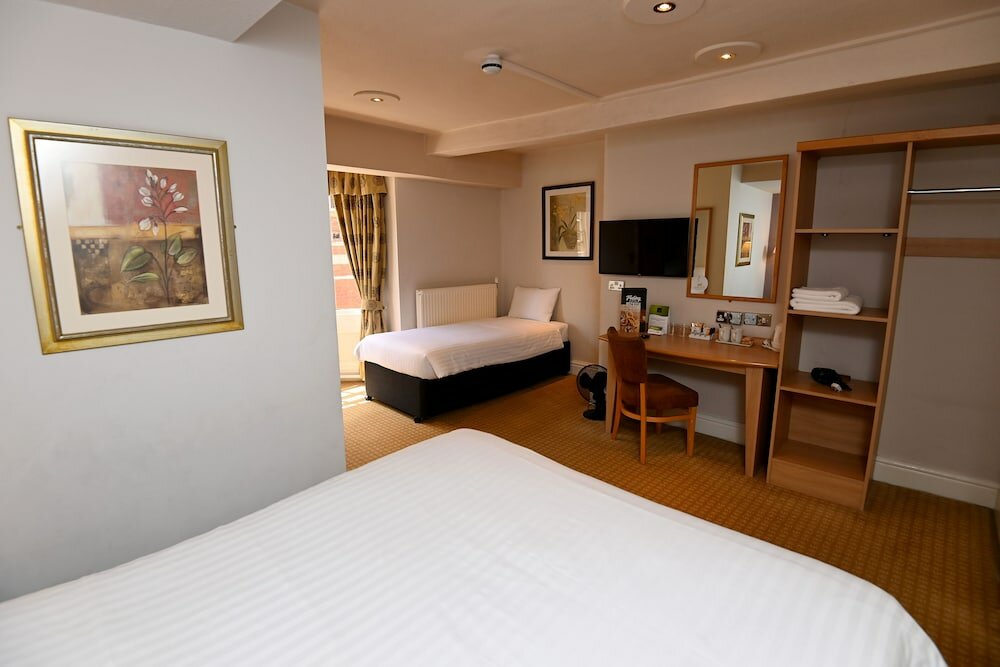 Фото Vine, Stafford by Marston's Inns