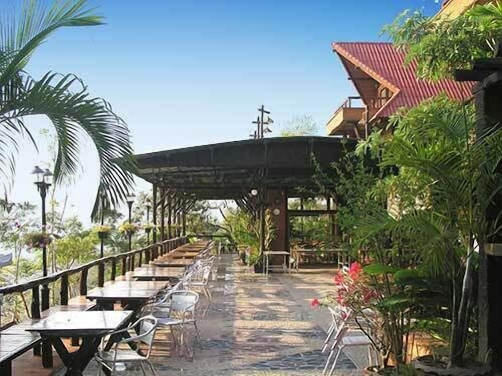 Фото Phu Pha Nam Resort & SPA