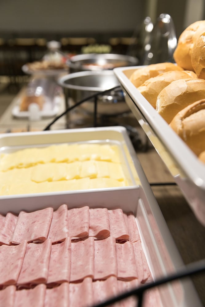 Фото Uniclass Hotel Lapa