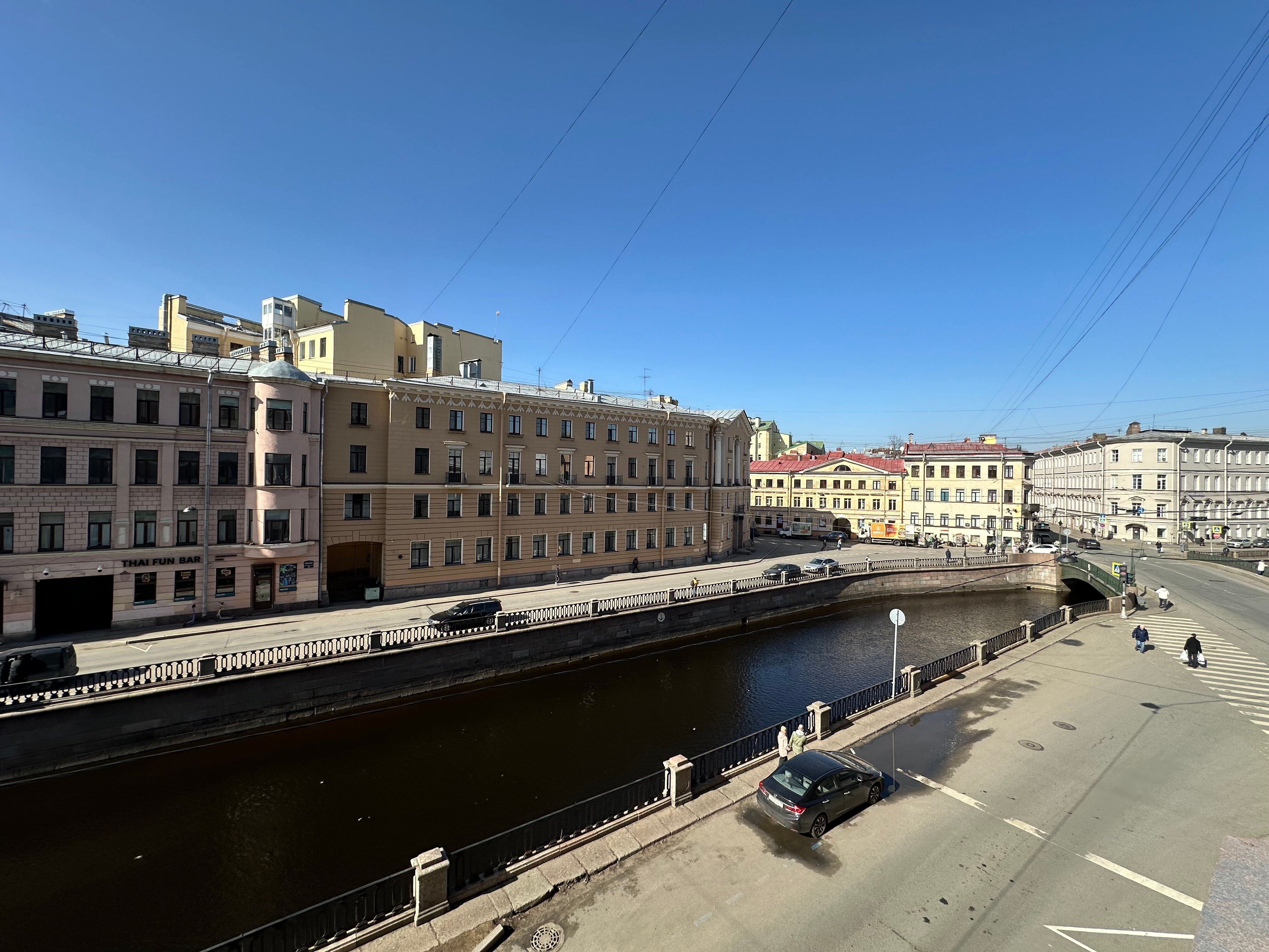 Фото Laika на Грибоедова