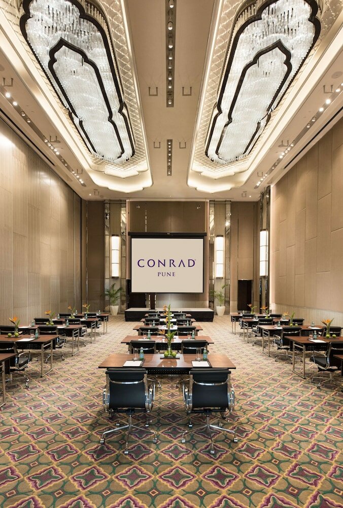 Фото Conrad Pune