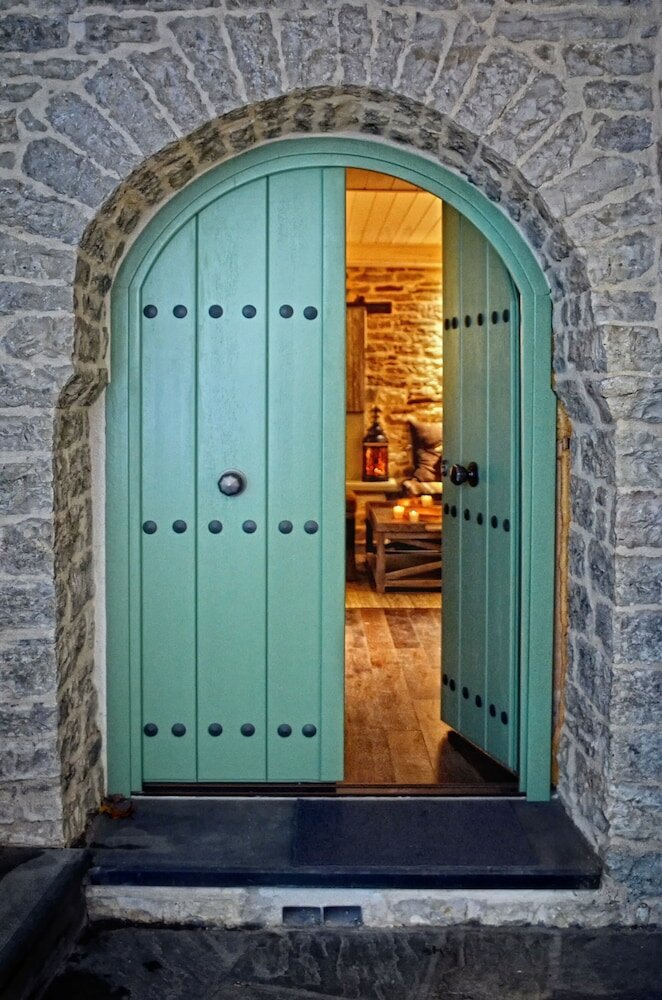 Фото Aithrio Guesthouse