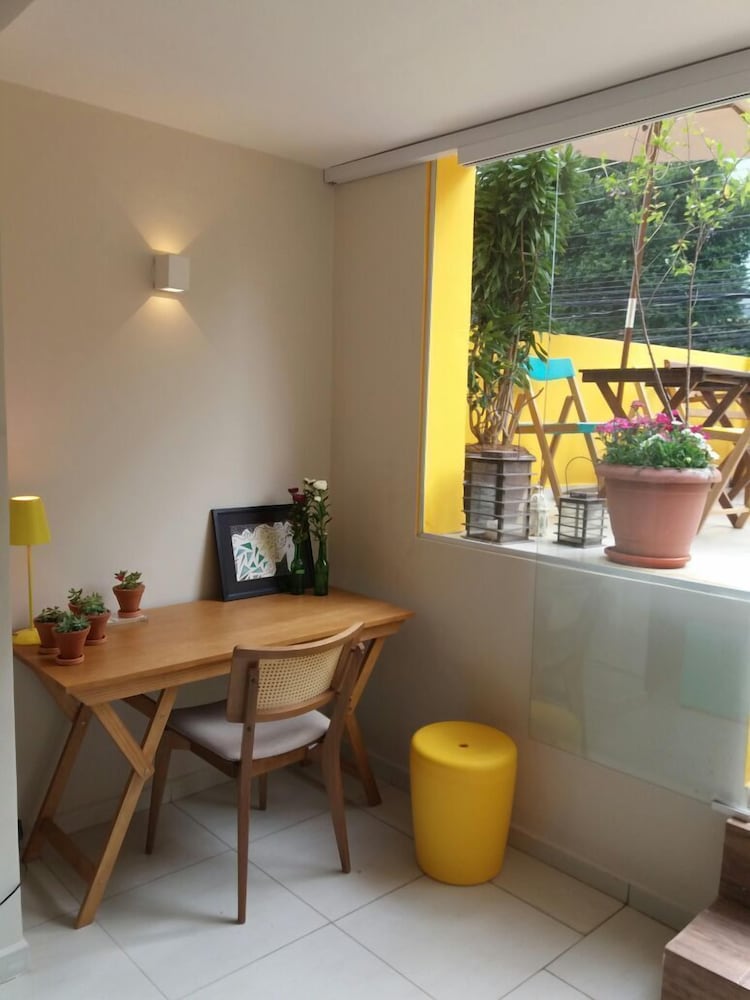 Фото Hostel California Cafe Bar