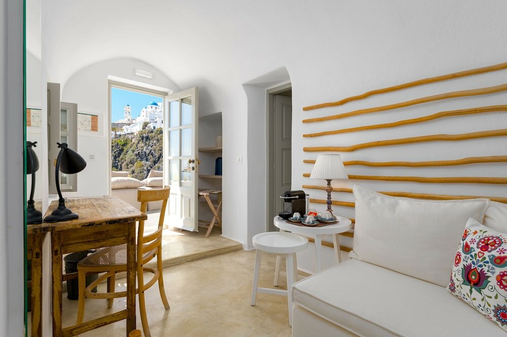 Фото Iconic Santorini by Sandglass