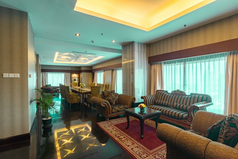 Фото Manhattan Hotel Jakarta