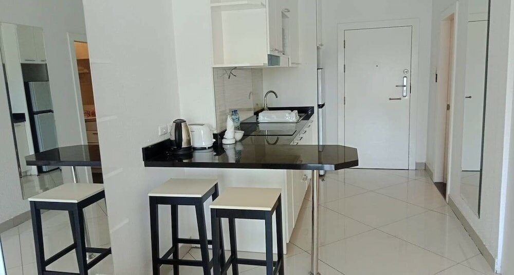 Фото Vtsix Condo Service at View Talay Condo