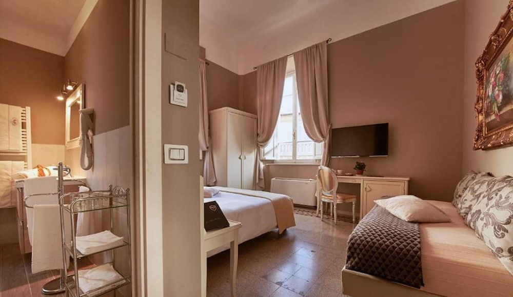 Фото Villa Tower Inn