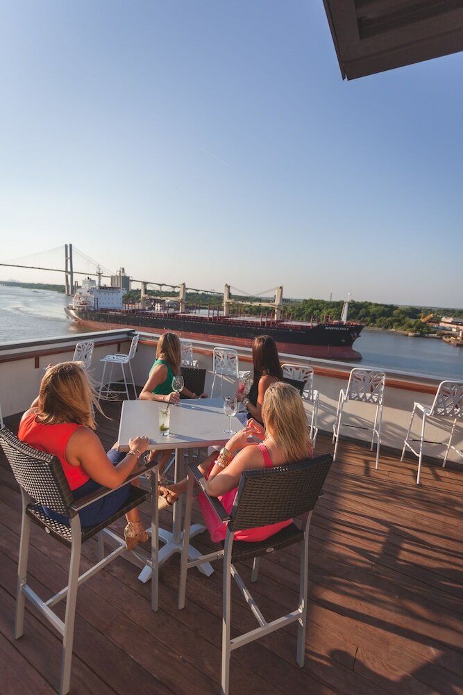 Фото The Cotton Sail Hotel, Tapestry Collection by Hilton