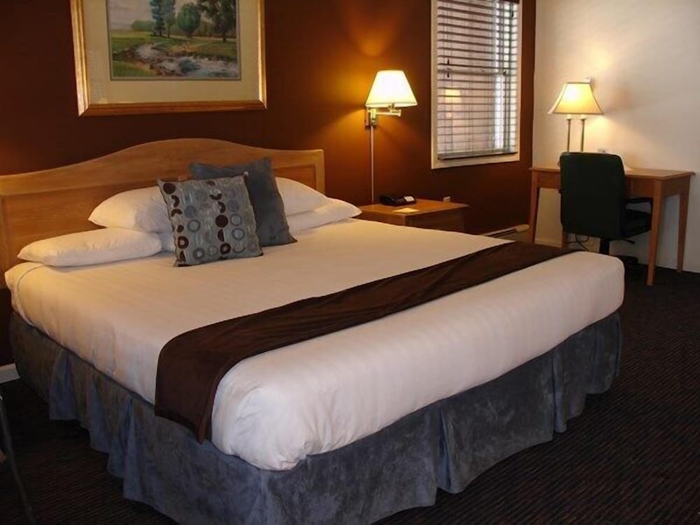 Фото The Biggest Loser Resort Niagara