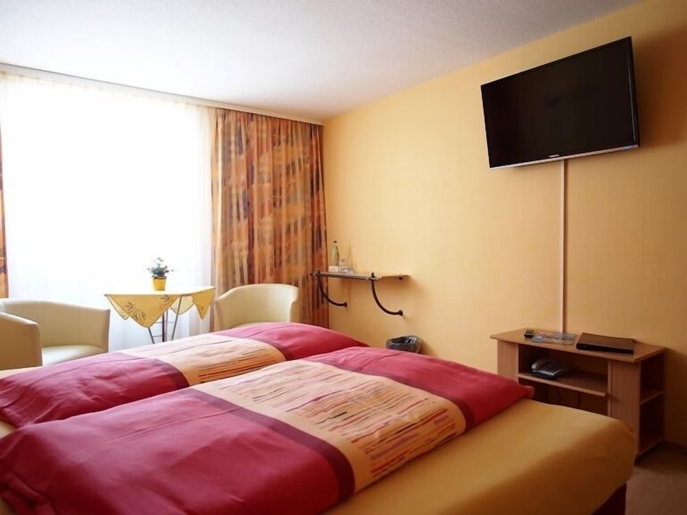 Фото Altstadt Hotel Peiß