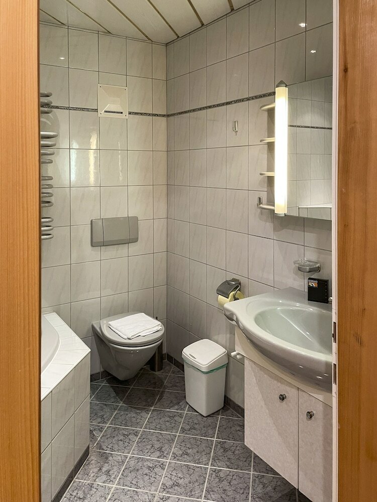 Фото Dormio Gasthof Höllwirt