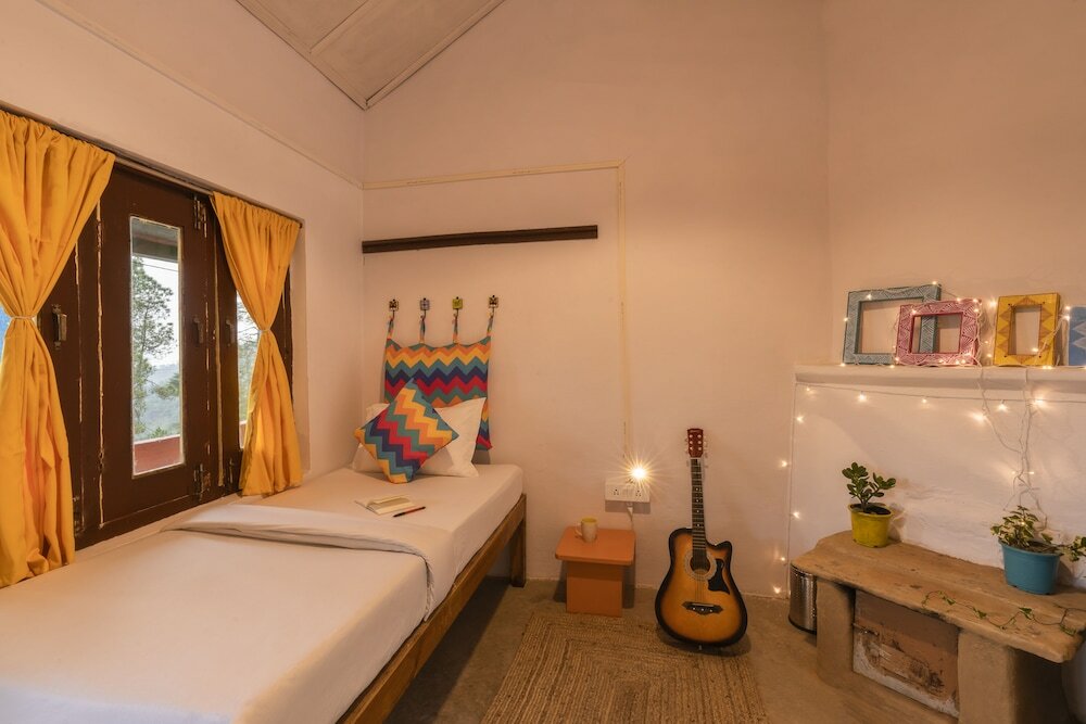 Фото GoSTOPS Kasar Devi - Hostel