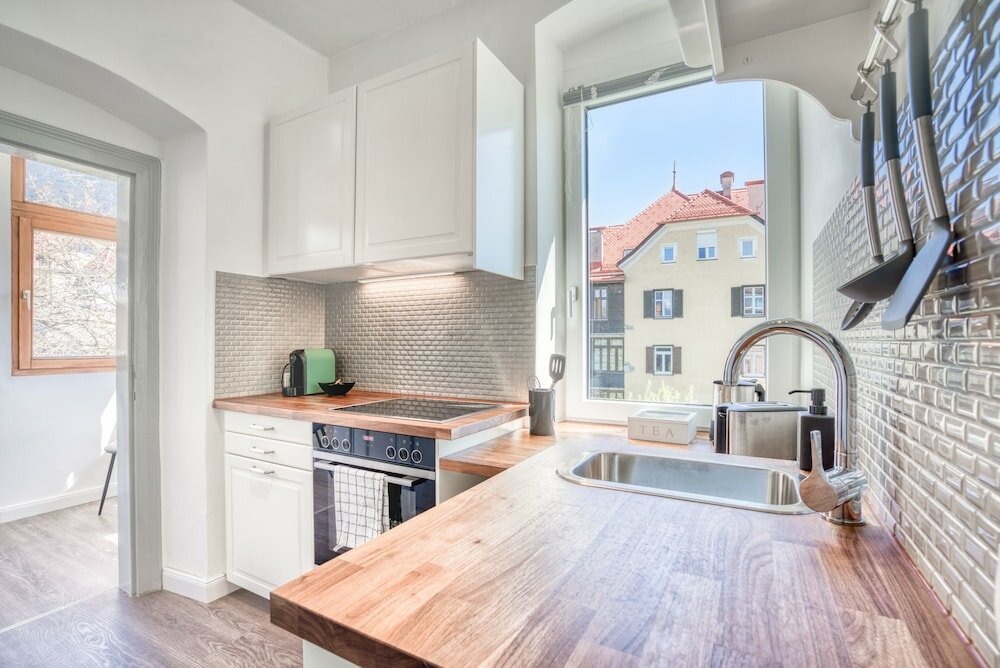 Фото InnsbruckHomes at Botanical Garden