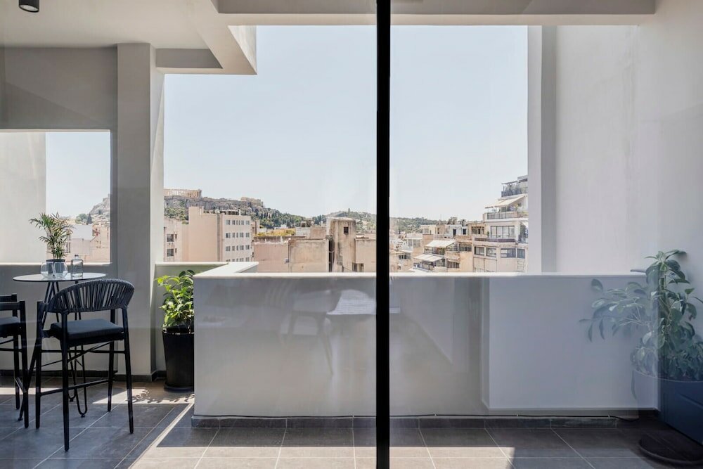 Фото Play Theatrou Athens