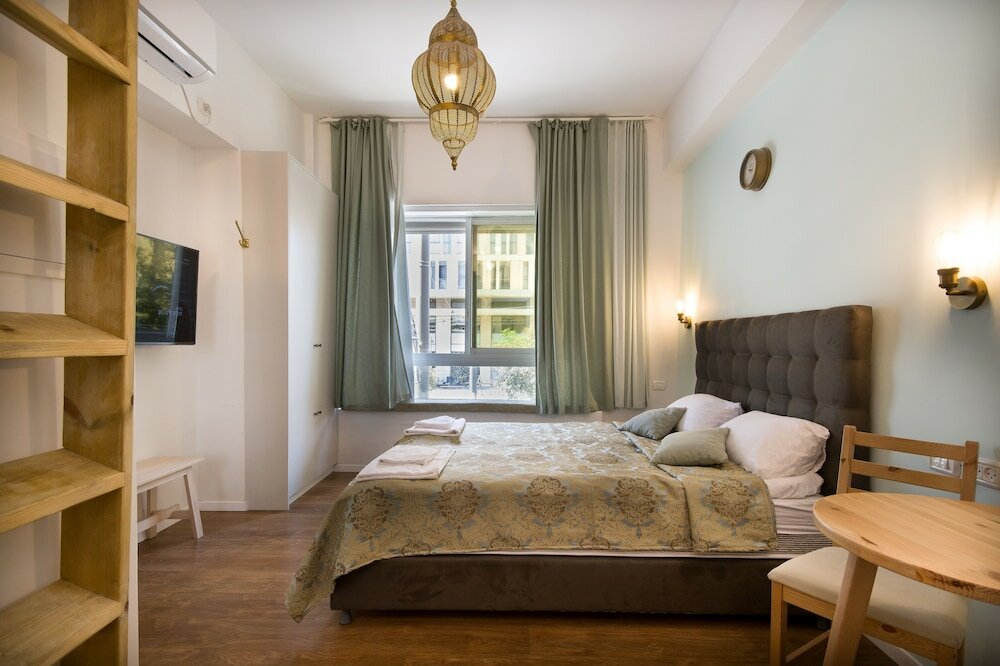 Фото 80 Jaffa St Mahne yehuda market location