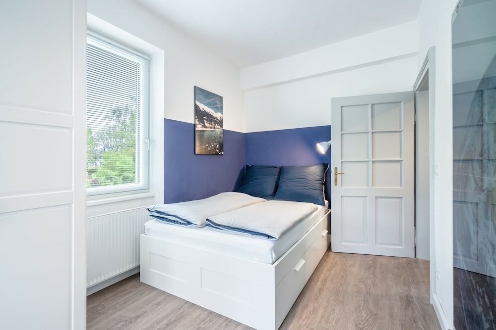 Фото InnsbruckHomes at Botanical Garden