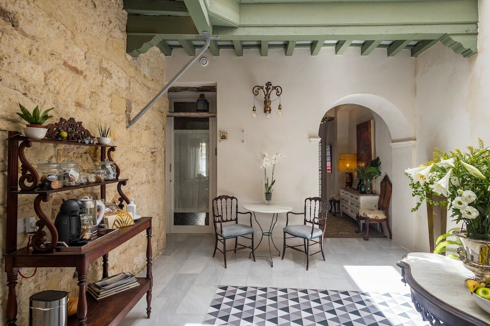 Фото Portus Gaditanus sXVIII Patio andaluz