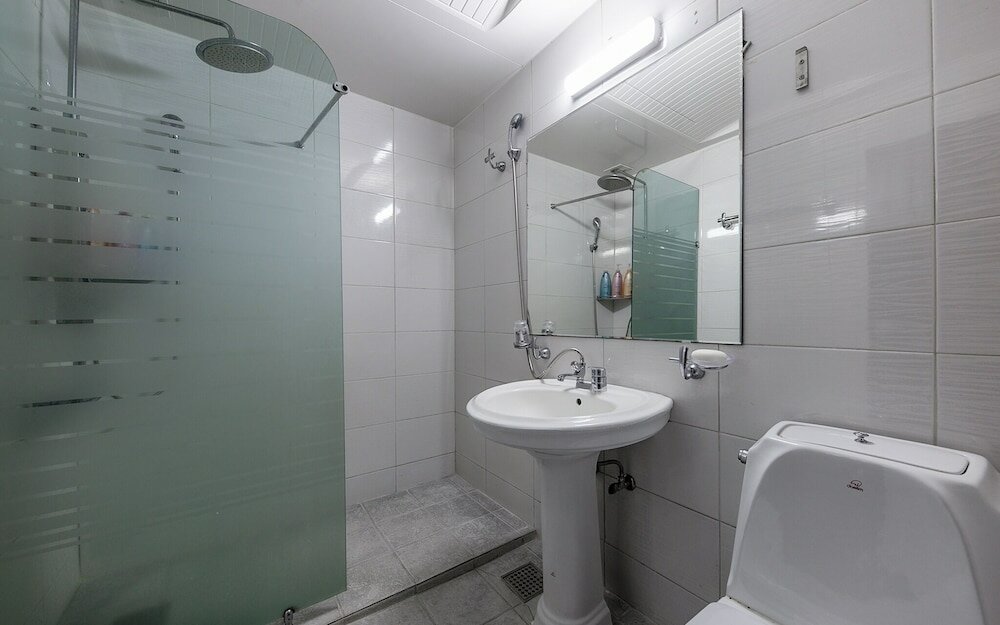 Фото Daejeon Yongjeon Q