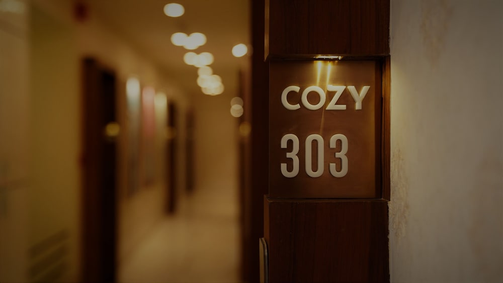 Фото De Glance Hotel