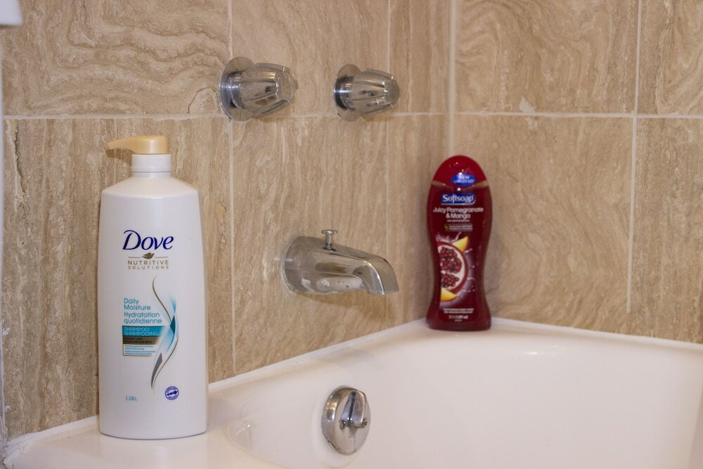 Фото Golden Castle In Montreal