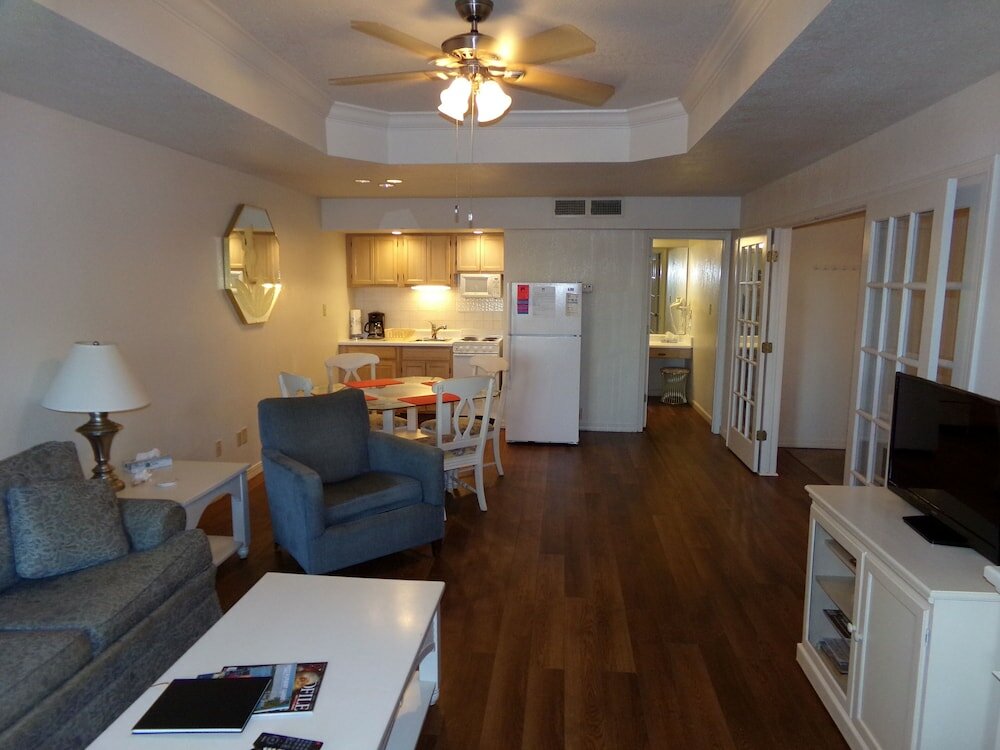 Фото Treetop Condominium