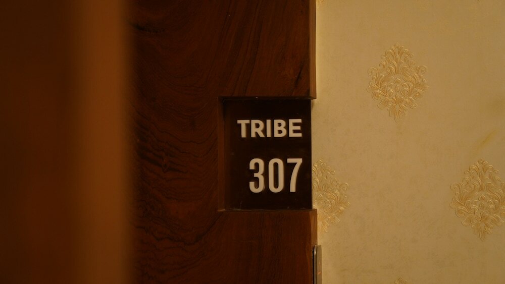 Фото De Glance Hotel