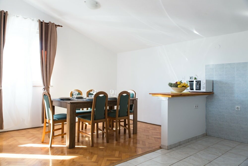 Фото Peaceful villa with a pool