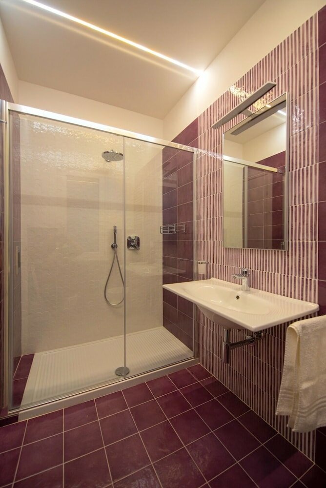 Фото Gemmis in Pompeii