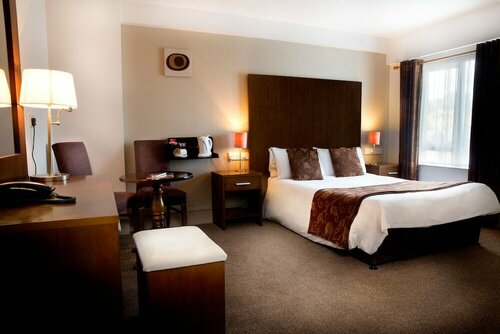 Гостиница The Gateway Hotel