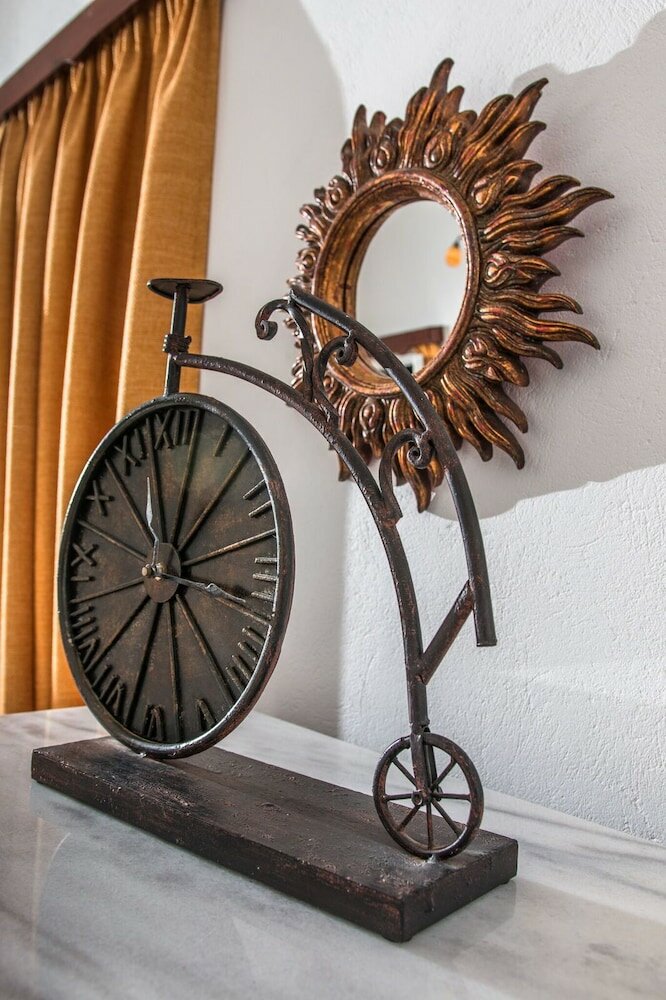 Фото Sun Rock Boutique Suites